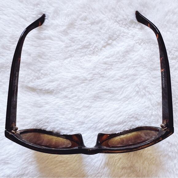 Rina Tortoise Brown Sunglasses - Picture 4 of 12